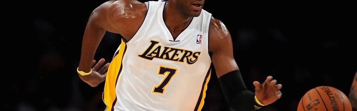 奥多姆：现在的NBA球队总让核心打挡拆到没剩几秒，然后甩锅给角色球员